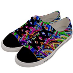 Colorful Bicycles In A Row Men s Low Top Canvas Sneakers