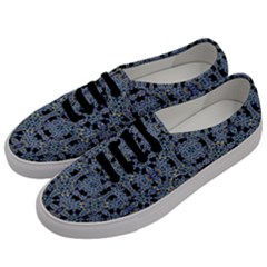 Oriental Ornate Pattern Men s Classic Low Top Sneakers by dflcprints