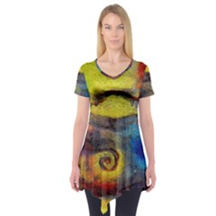 Painted Swirls                               Short Sleeve Tunic by LalyLauraFLM