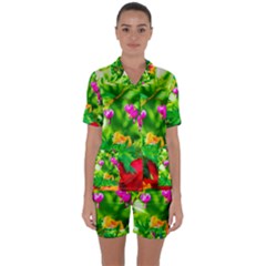 Bleeding Heart Flowers In Spring Satin Short Sleeve Pyjamas Set