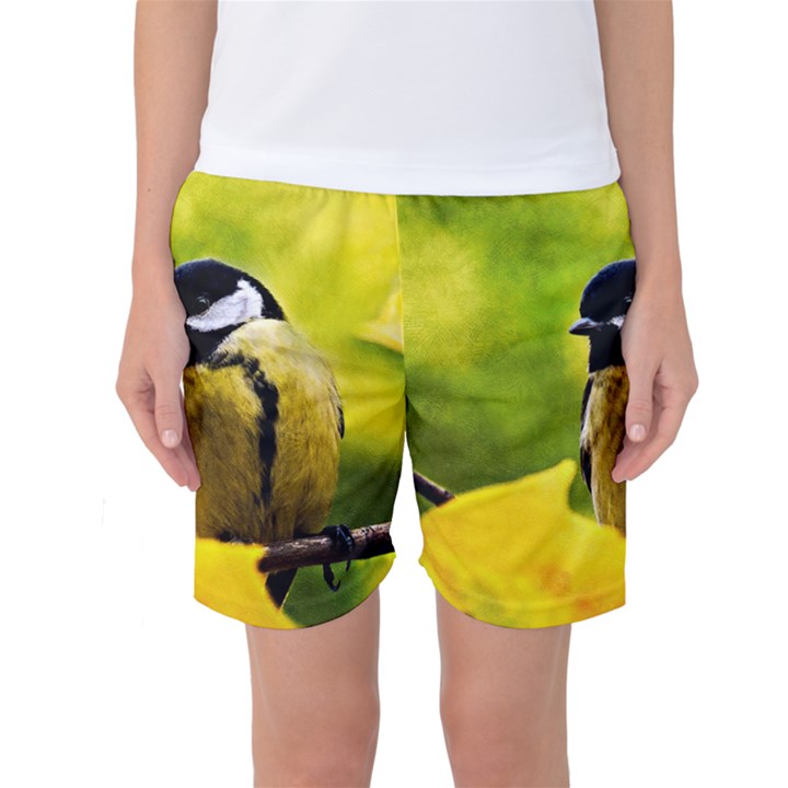 Tomtit Bird Dressed To The Season Women s Basketball Shorts