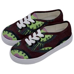 Cute Crab Kids  Classic Low Top Sneakers by snowwhitegirl