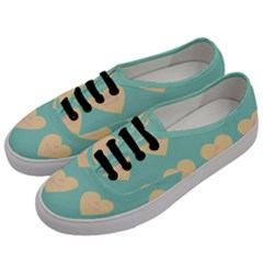 Teal Cupcakes Men s Classic Low Top Sneakers by snowwhitegirl