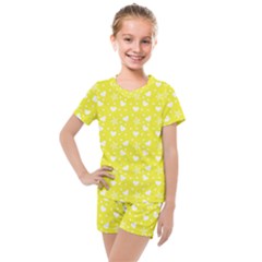 Hearts And Star Dot Yellow Kids  Mesh Tee And Shorts Set