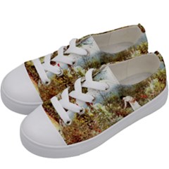 Lady And Scenery Kids  Low Top Canvas Sneakers