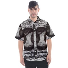 Yin Men s Short Sleeve Shirt