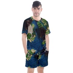 Avocado 3 Men s Mesh Tee And Shorts Set