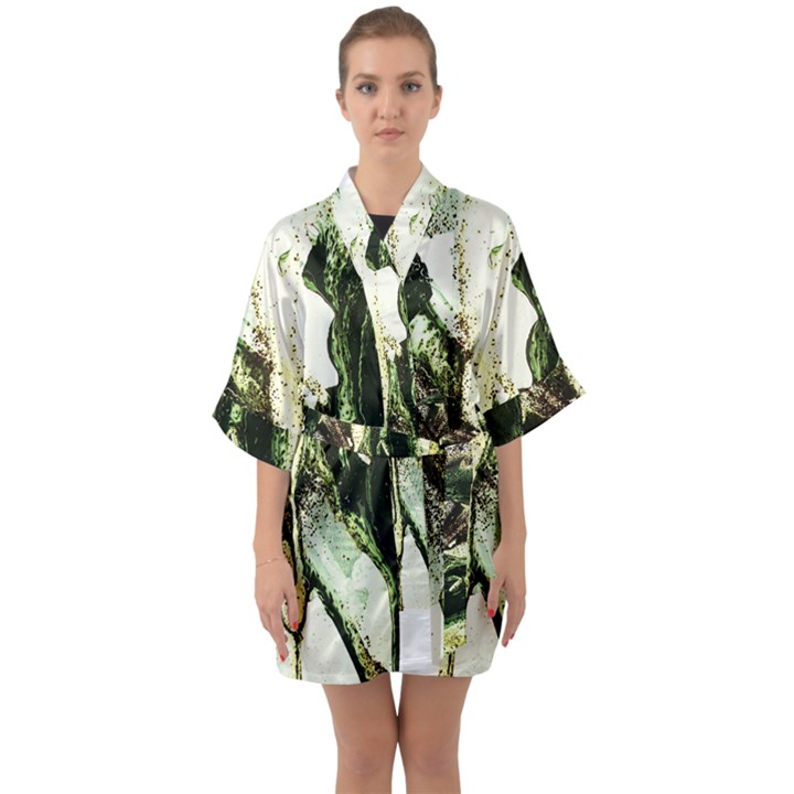 There Is No Promisse Rain 4 Quarter Sleeve Kimono Robe