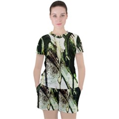 There Is No Promisse Rain 4 Women s Tee And Shorts Set