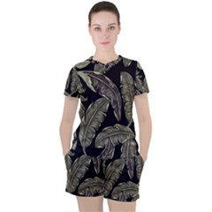 Jungle Leaves Tropical Pattern Women s Tee And Shorts Set