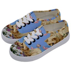 Cat And Butterflies Kids  Classic Low Top Sneakers