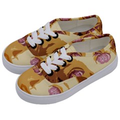 Butterfly Eyes Kids  Classic Low Top Sneakers