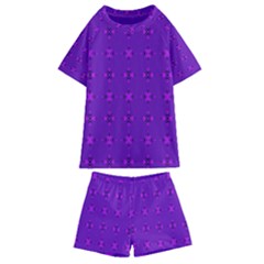 Bold Geometric Purple Circles Kids  Swim Tee And Shorts Set