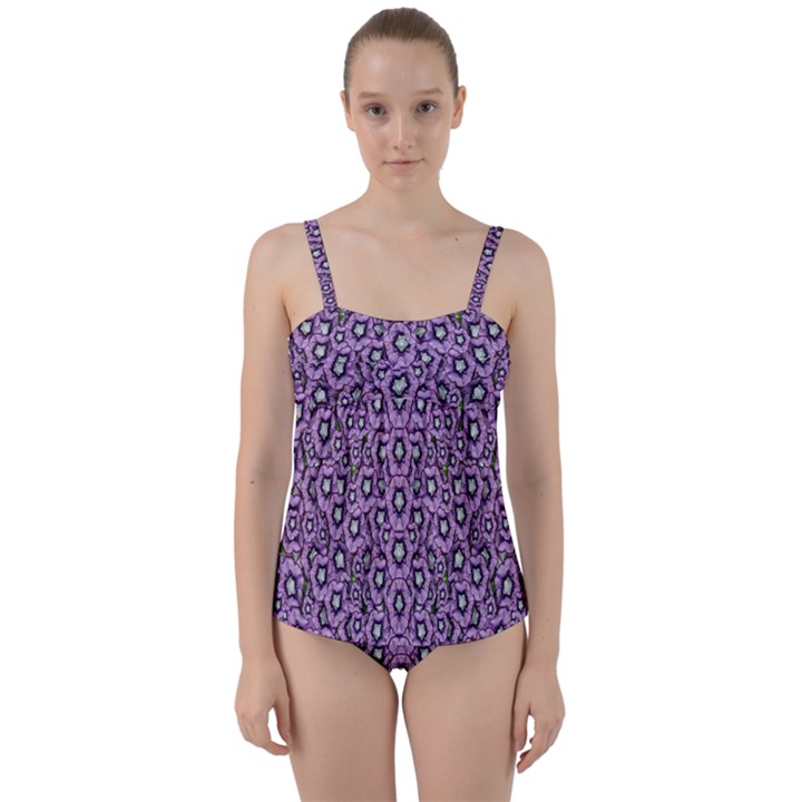 Ornate Forest Of Climbing Flowers Twist Front Tankini Set