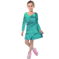 Neon Bubbles 2 Kids  Long Sleeve Velvet Dress by WILLBIRDWELL