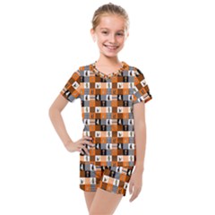 Witches, Monsters And Ghosts Halloween Orange And Black Patchwork Quilt Squares Kids  Mesh Tee And Shorts Set