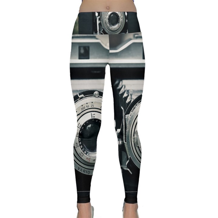 Photo Camera Lightweight Velour Classic Yoga Leggings