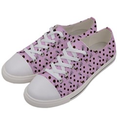 Pink Deer Pattern Women s Low Top Canvas Sneakers