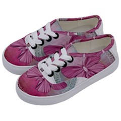 Tag 1763365 1280 Kids  Classic Low Top Sneakers