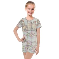 Vintage 1225885 1920 Kids  Mesh Tee And Shorts Set