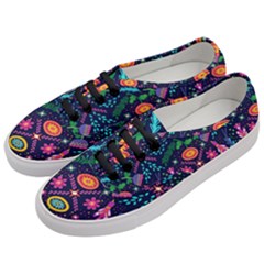 Pattern Nature Design Patterns Women s Classic Low Top Sneakers