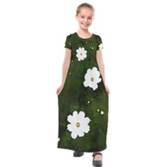 Daisies In Green Kids  Short Sleeve Maxi Dress