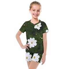 Daisies In Green Kids  Mesh Tee And Shorts Set