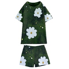 Daisies In Green Kids  Swim Tee And Shorts Set