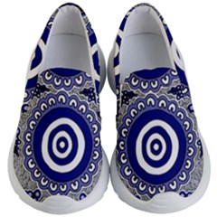 Aboriginal Art - Gathering Kid s Lightweight Slip Ons by hogartharts