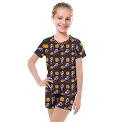 Halloween Skeleton Pumpkin Pattern Brown Kids  Mesh Tee And Shorts Set