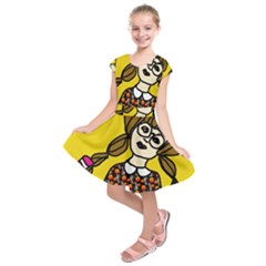 Girl With Popsicle Yellow Background Kids  Short Sleeve Dress