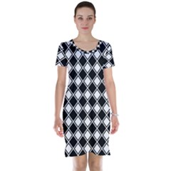 Square Diagonal Pattern Seamless Short Sleeve Nightdress