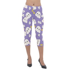 Cute Kawaii Popcorn Pattern Lightweight Velour Capri Leggings 