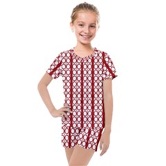 Circles Lines Red White Pattern Kids  Mesh Tee And Shorts Set