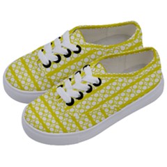 Circles Lines Yellow Modern Pattern Kids  Classic Low Top Sneakers