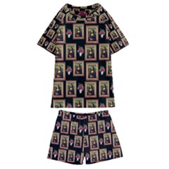 Mona Lisa Frame Pattern Kids  Swim Tee And Shorts Set