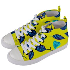 Leaves Pattern Picture Detail Women s Mid-top Canvas Sneakers by Simbadda