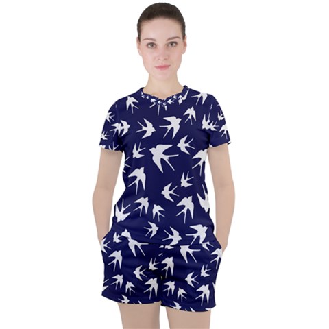 Birds Pattern Women s Tee And Shorts Set by Valentinaart