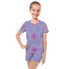 Pattern Pink Hexagon Flower Design Kids  Mesh Tee And Shorts Set