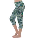 Pattern Design Pattern Geometry Lightweight Velour Capri Yoga Leggings View2