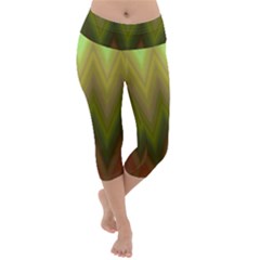 Zig Zag Chevron Classic Pattern Lightweight Velour Capri Yoga Leggings