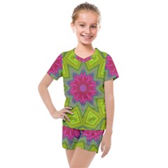 Green Pink Abstract Art Abstract Background Kids  Mesh Tee And Shorts Set