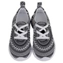 Graphic Design Round Geometric Running Shoes View1