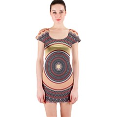 Ornamental Shape Concentric Round Short Sleeve Bodycon Dress by Simbadda