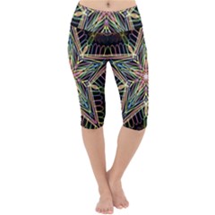 Star Mandala Pattern Design Doodle Lightweight Velour Cropped Yoga Leggings