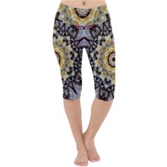 Abstract Art Texture Mandala Lightweight Velour Cropped Yoga Leggings