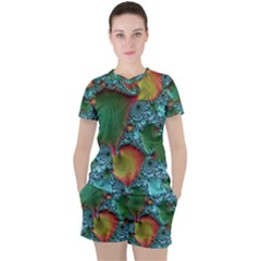 Fractal Art Colorful Pattern Women s Tee And Shorts Set