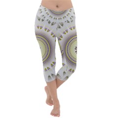 Mandala Fractal Decorative Lightweight Velour Capri Yoga Leggings