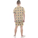 Pop Art  Bee Pattern Men s Mesh Tee and Shorts Set View2