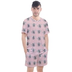 Pop Art  Bee Pattern Men s Mesh Tee And Shorts Set